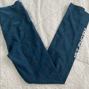1st Phorm blue cameo leggings. Size small never worn